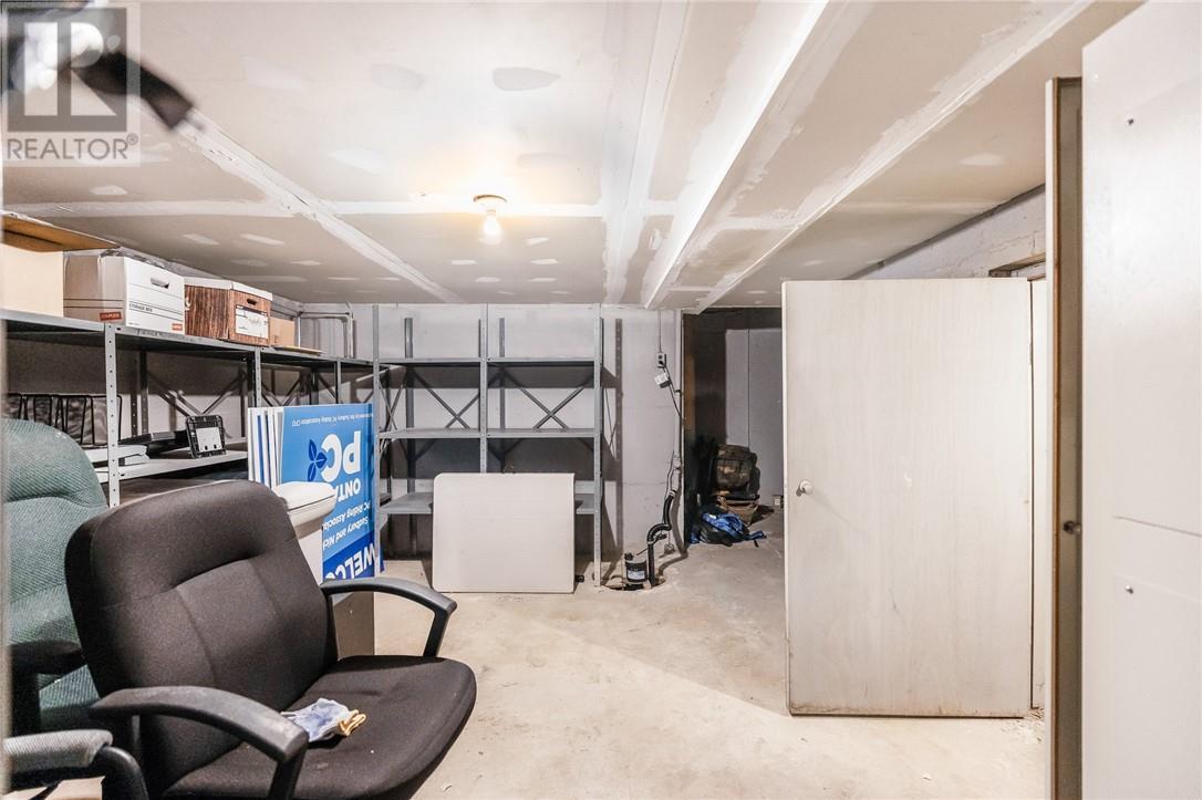 402 Frood Road, Sudbury, ON