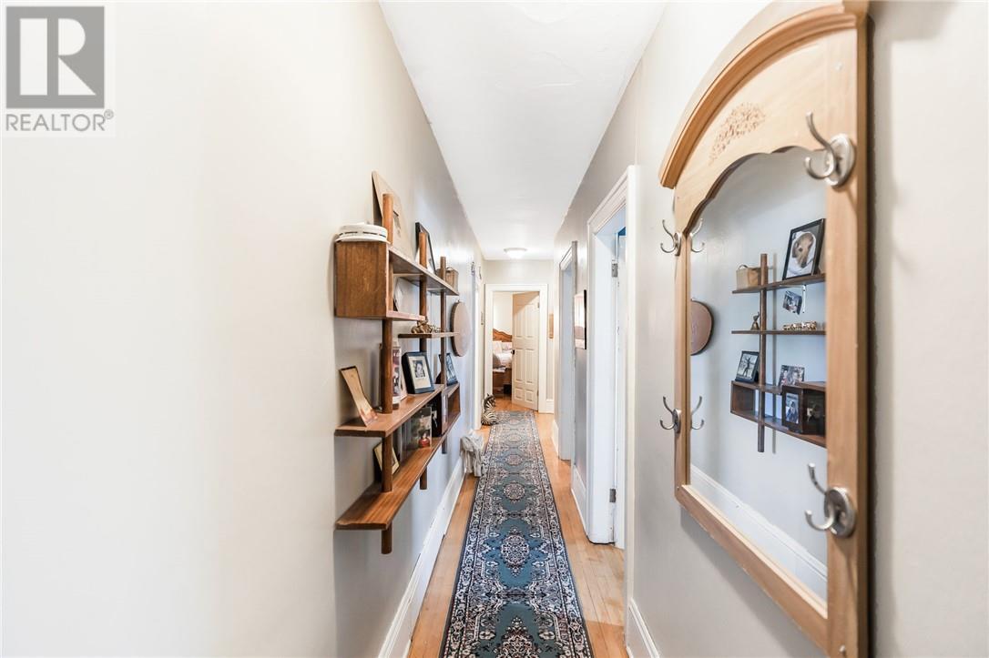 402 Frood Road, Sudbury, ON