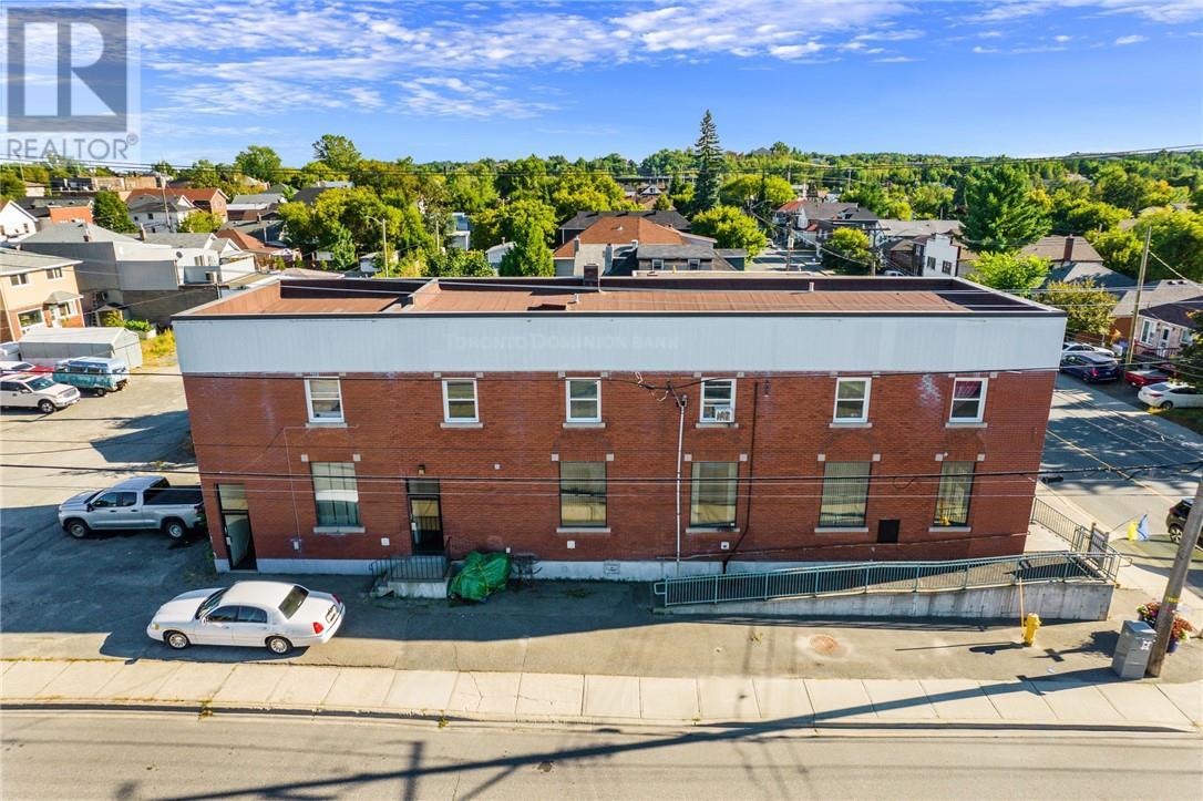 402 Frood Road, Sudbury, ON