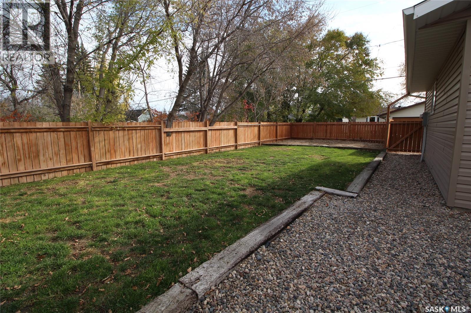 813 Moose Street, Moosomin, SK - Outdoor With Backyard