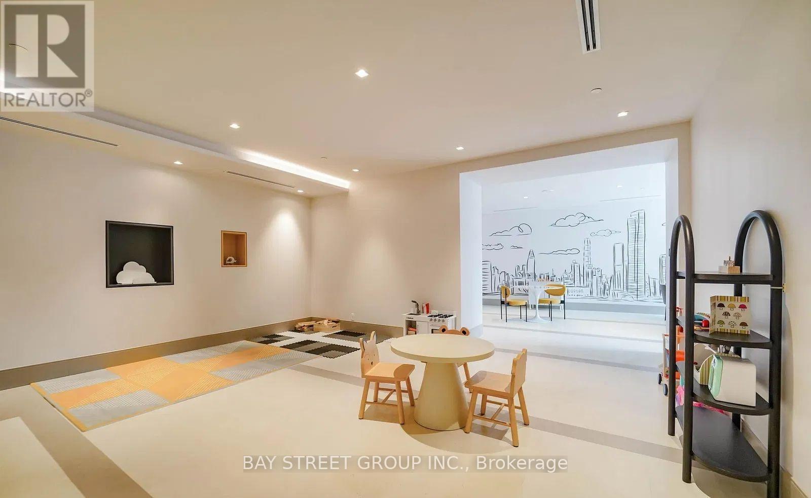 709 - 12 Gandhi Lane, Markham, ON - Indoor Photo Showing Other Room