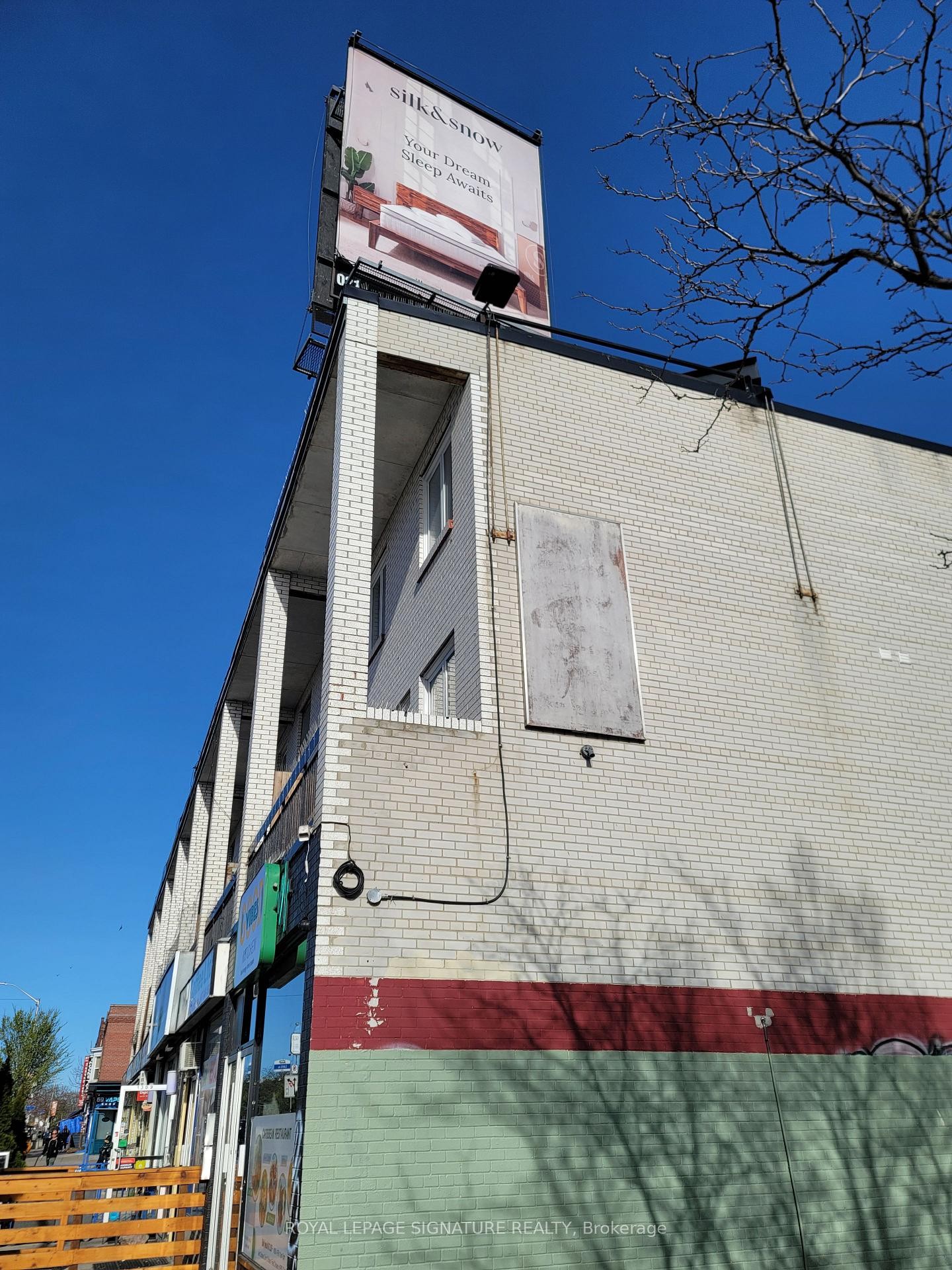 1299-1301 Danforth Avenue, Toronto, ON