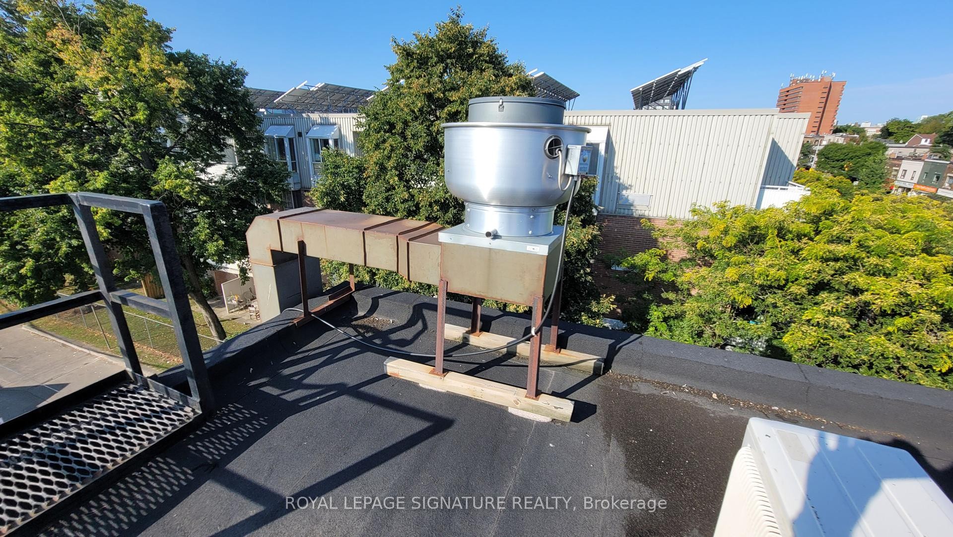 1299-1301 Danforth Avenue, Toronto, ON