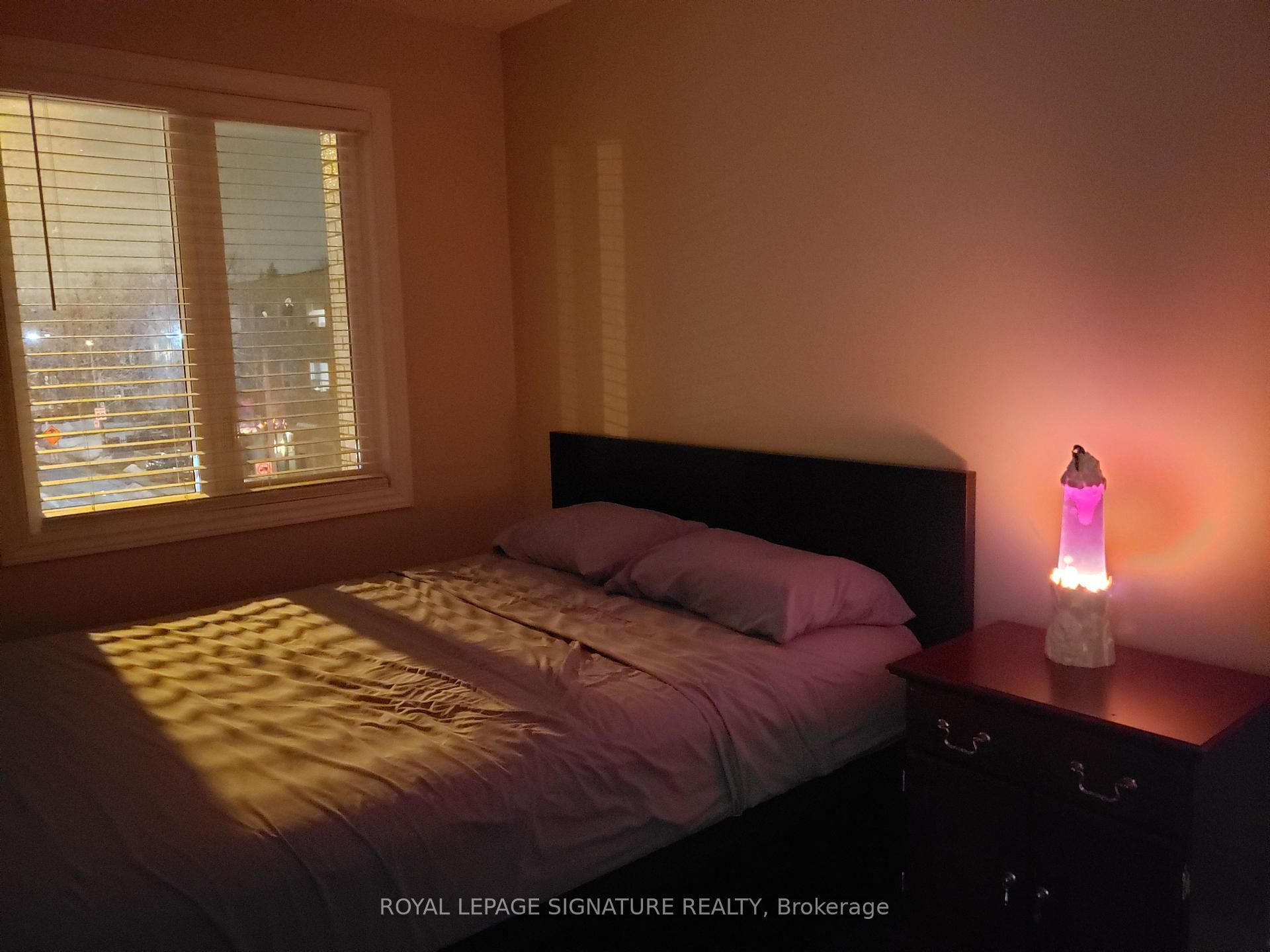 1299-1301 Danforth Avenue, Toronto, ON - Indoor Photo Showing Bedroom