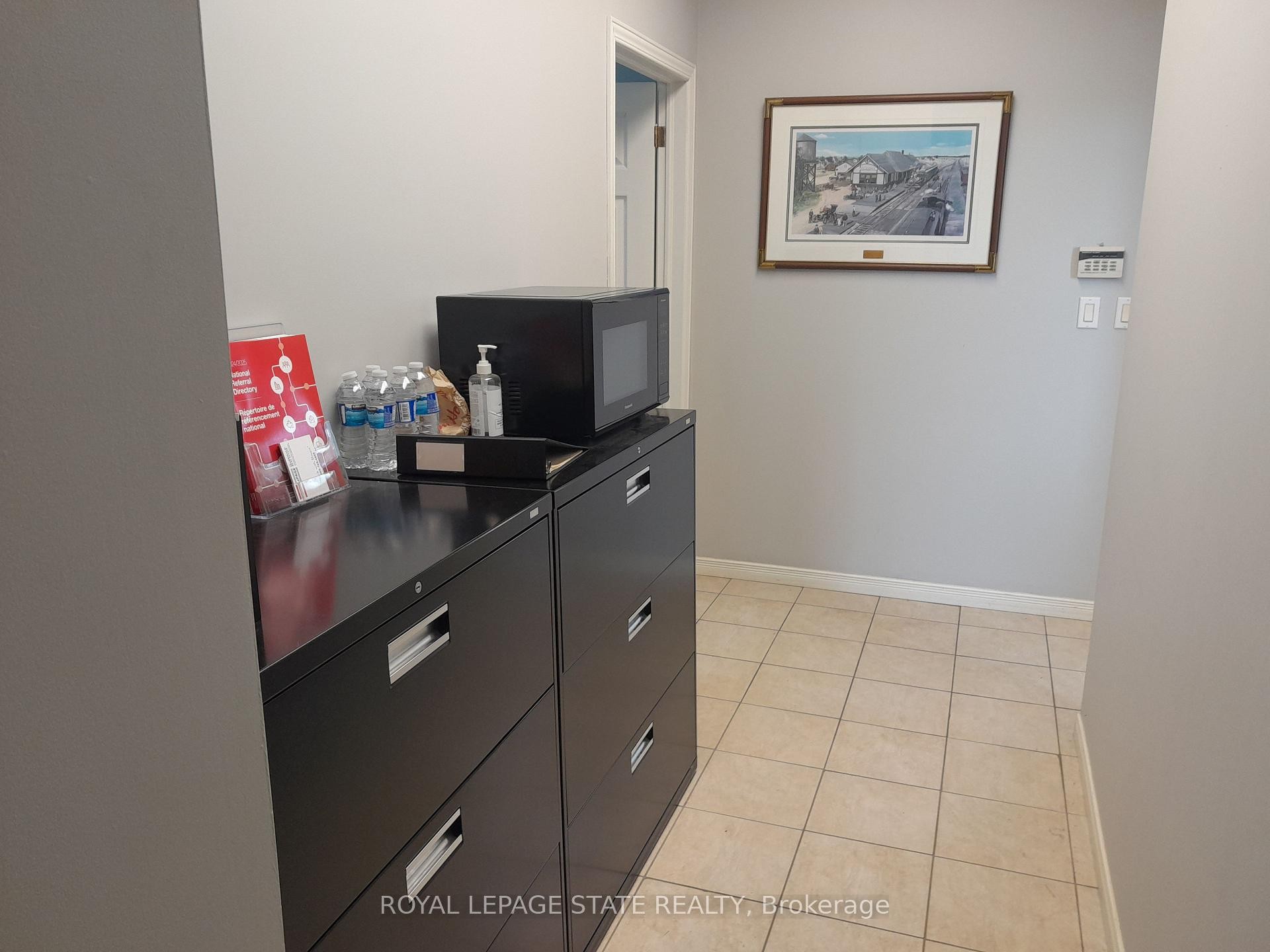 1-245 Argyle Street S, Haldimand, ON