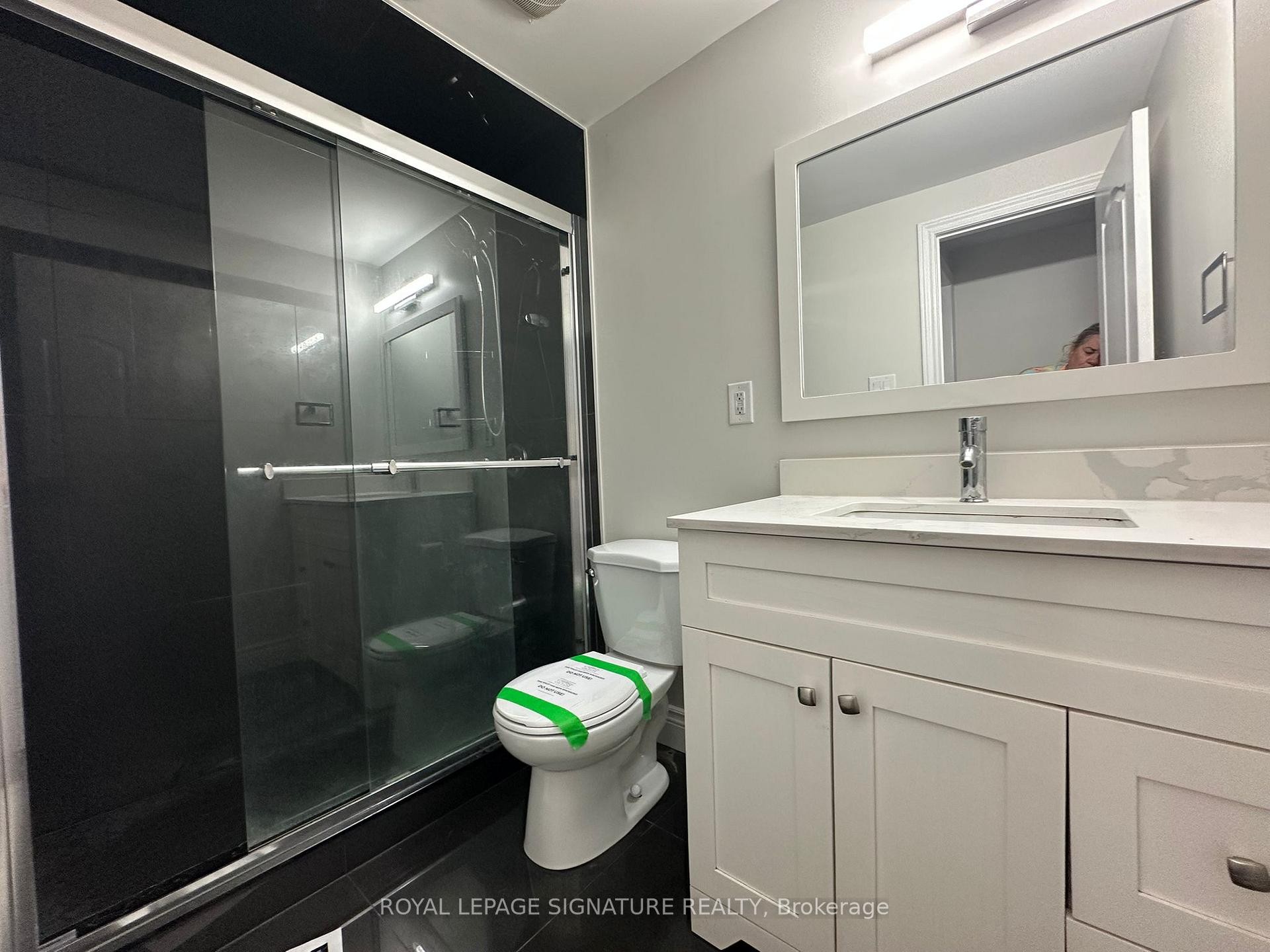 115-16 Litchfield Court, Toronto, ON - Indoor Photo Showing Bathroom