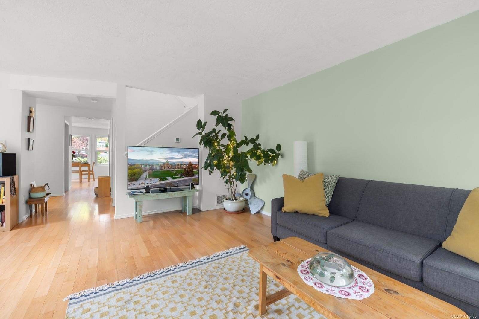 10-4580 West Saanich Rd, Saanich, BC