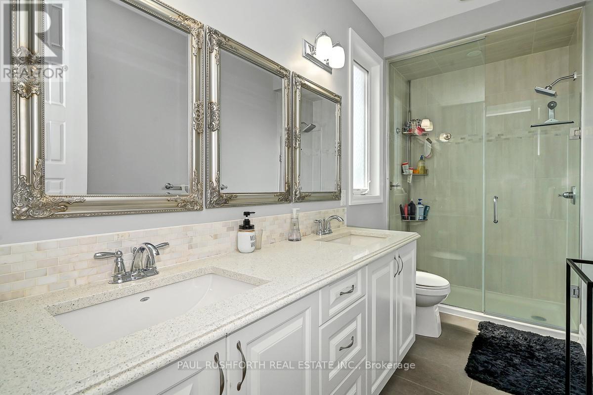 4 Piece Ensuite - 133 Mandalay Street, Ottawa, ON - Indoor Photo Showing Bathroom