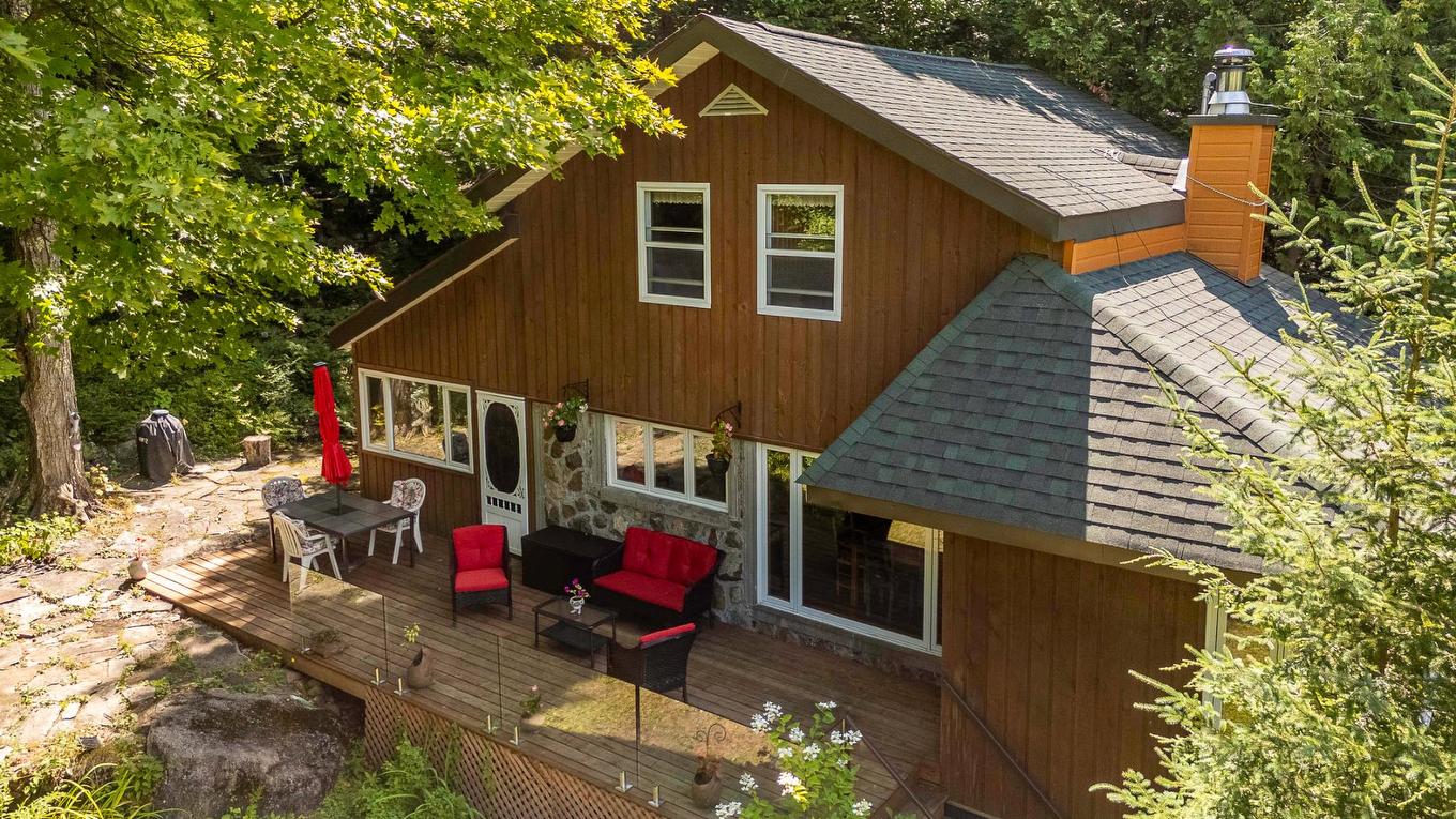 Back facade - 16 Ch. Des Oliviers, Sainte-Anne-Des-Lacs, QC - Outdoor With Exterior