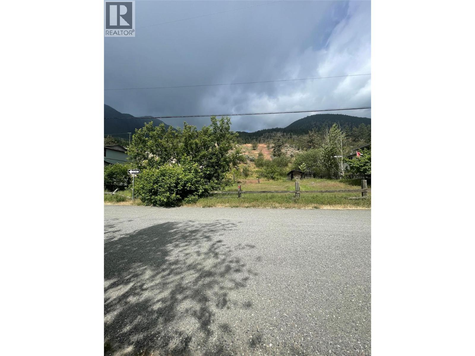 685 Russell Lane, Lillooet, BC - Outdoor With View