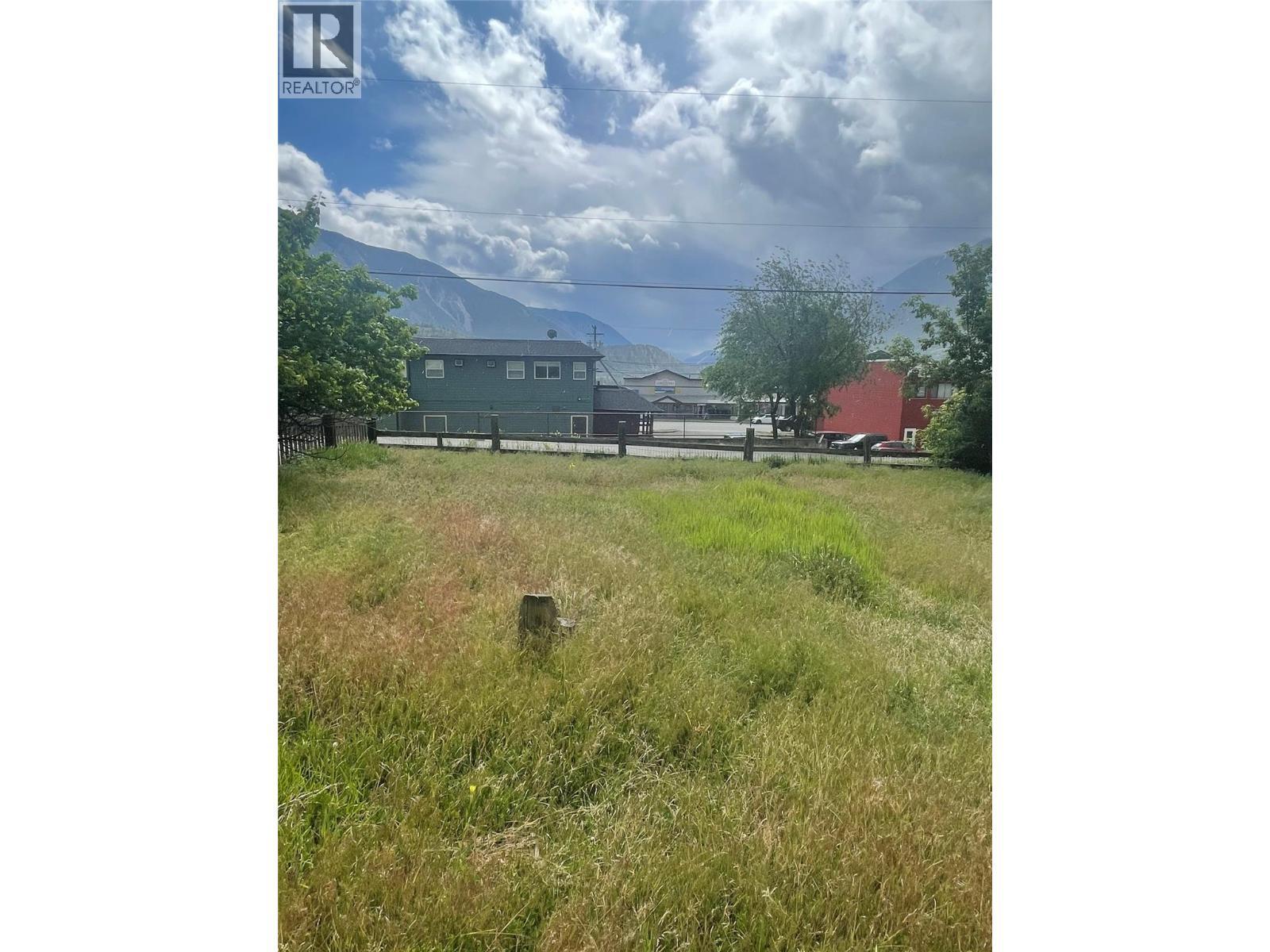 685 Russell Lane, Lillooet, BC - Outdoor With View