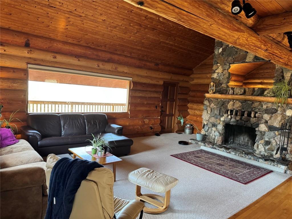 1135 Clearview Drive, Kamloops, BC - Indoor Photo Showing Living Room With Fireplace