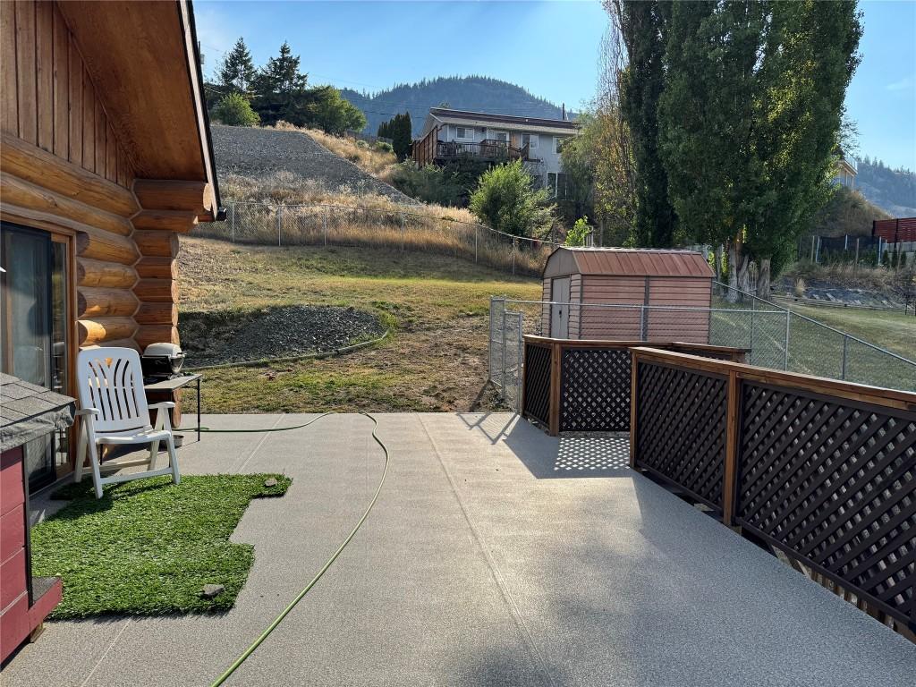 1135 Clearview Drive, Kamloops, BC - Outdoor With Deck Patio Veranda With Exterior