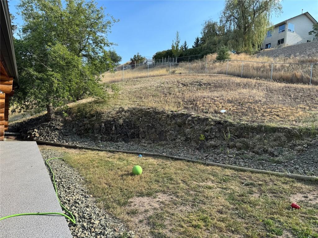 1135 Clearview Drive, Kamloops, BC - Outdoor