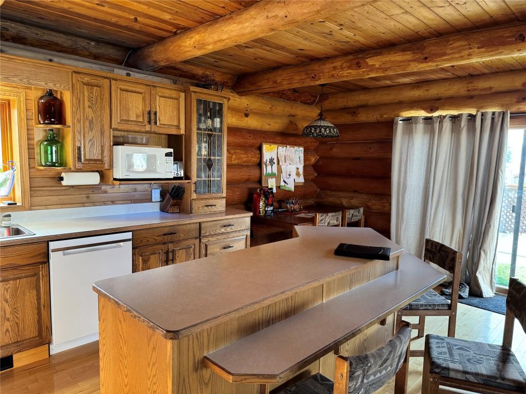 1135 Clearview Drive, Kamloops, BC - Indoor