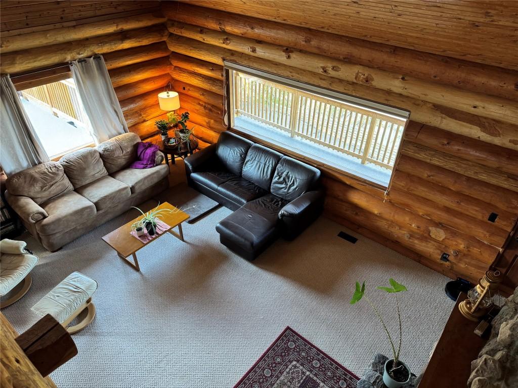1135 Clearview Drive, Kamloops, BC - Indoor Photo Showing Living Room