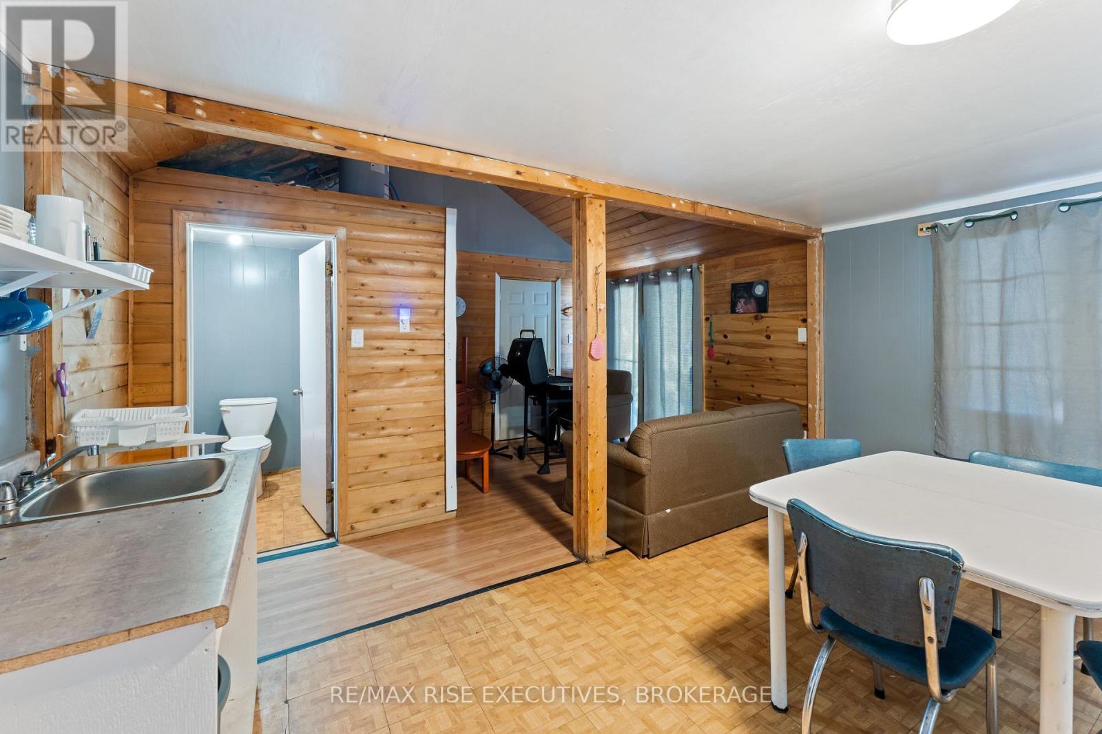 1264 Cox Road, Frontenac (Frontenac Centre), ON