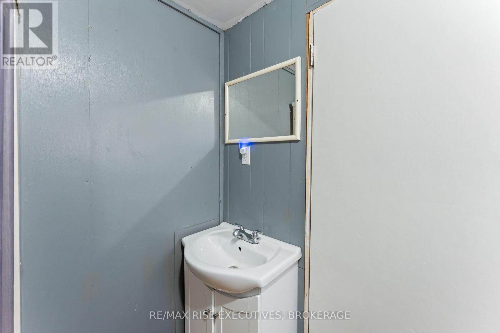 1264 Cox Road, Frontenac (Frontenac Centre), ON