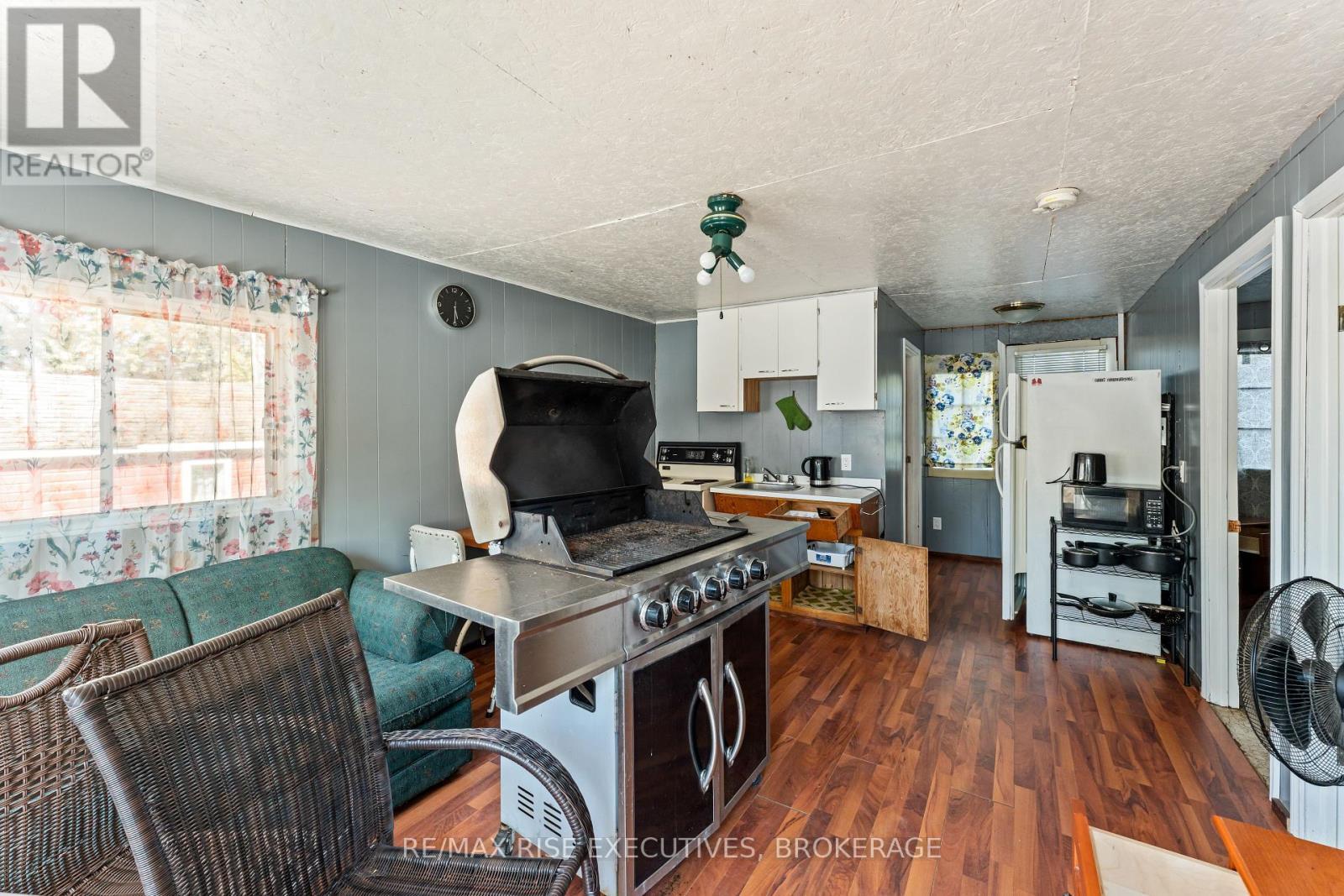 1264 Cox Road, Frontenac (Frontenac Centre), ON