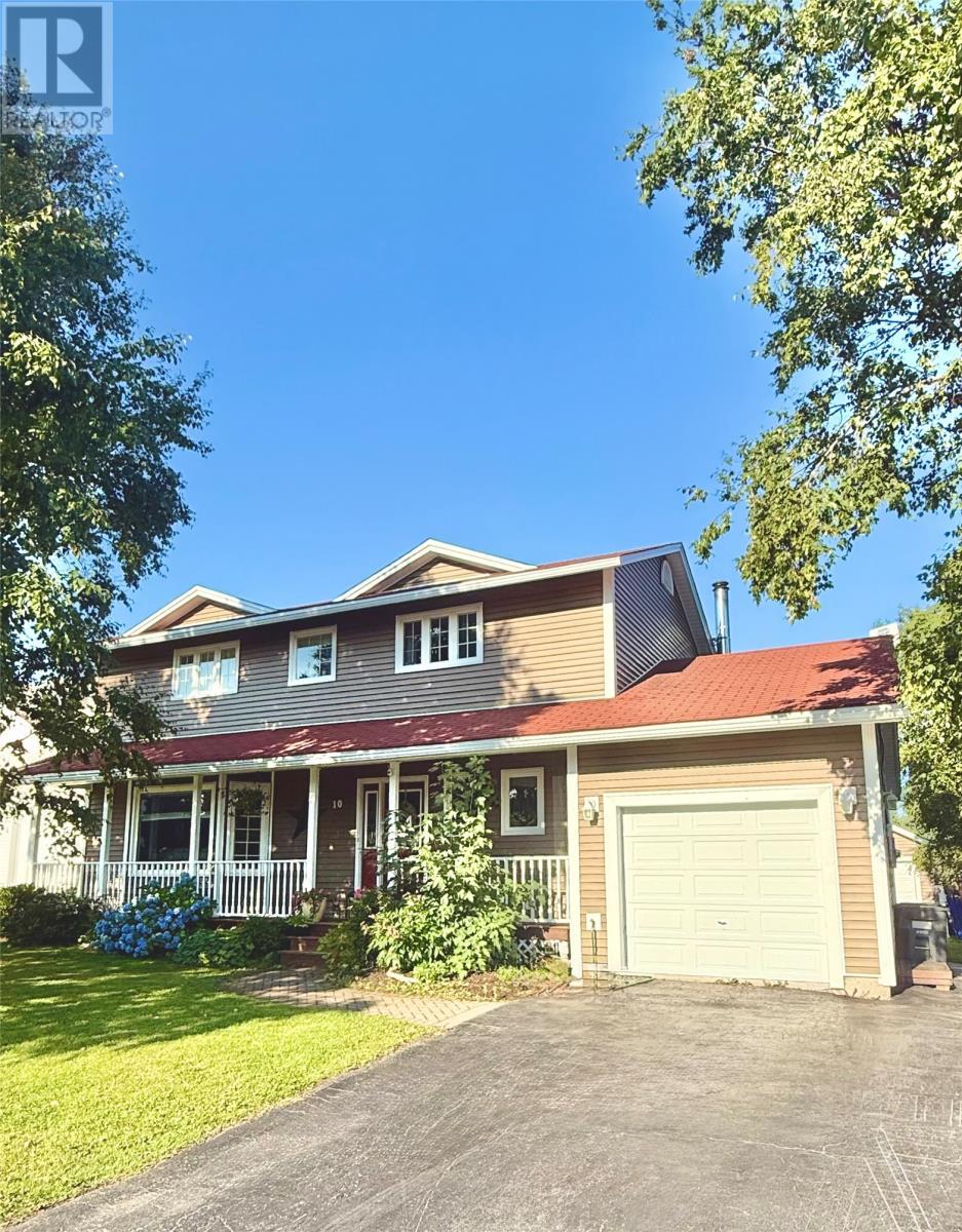 10 White Rose Place, Clarenville, NL - Outdoor With Deck Patio Veranda With Facade