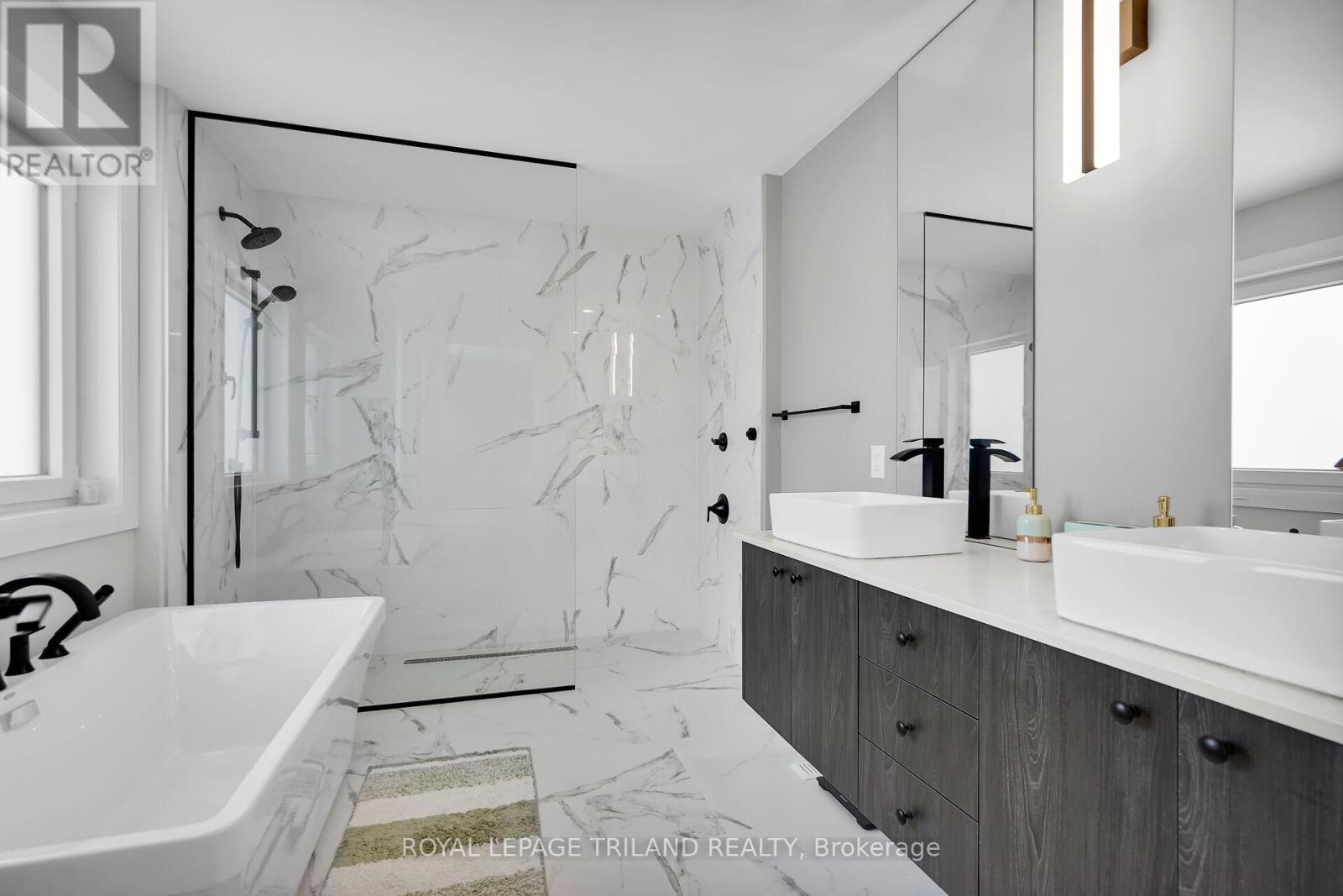 62 Crestview Drive, Middlesex Centre (Kilworth), ON - Indoor Photo Showing Bathroom