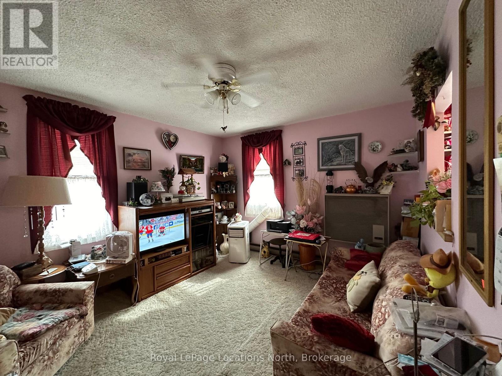 204 - 110 Sykes Street N, Meaford, ON - Indoor