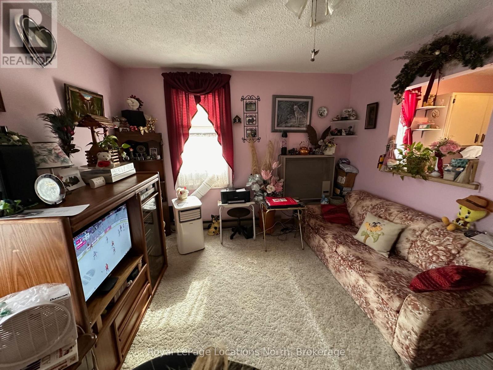 204 - 110 Sykes Street N, Meaford, ON - Indoor