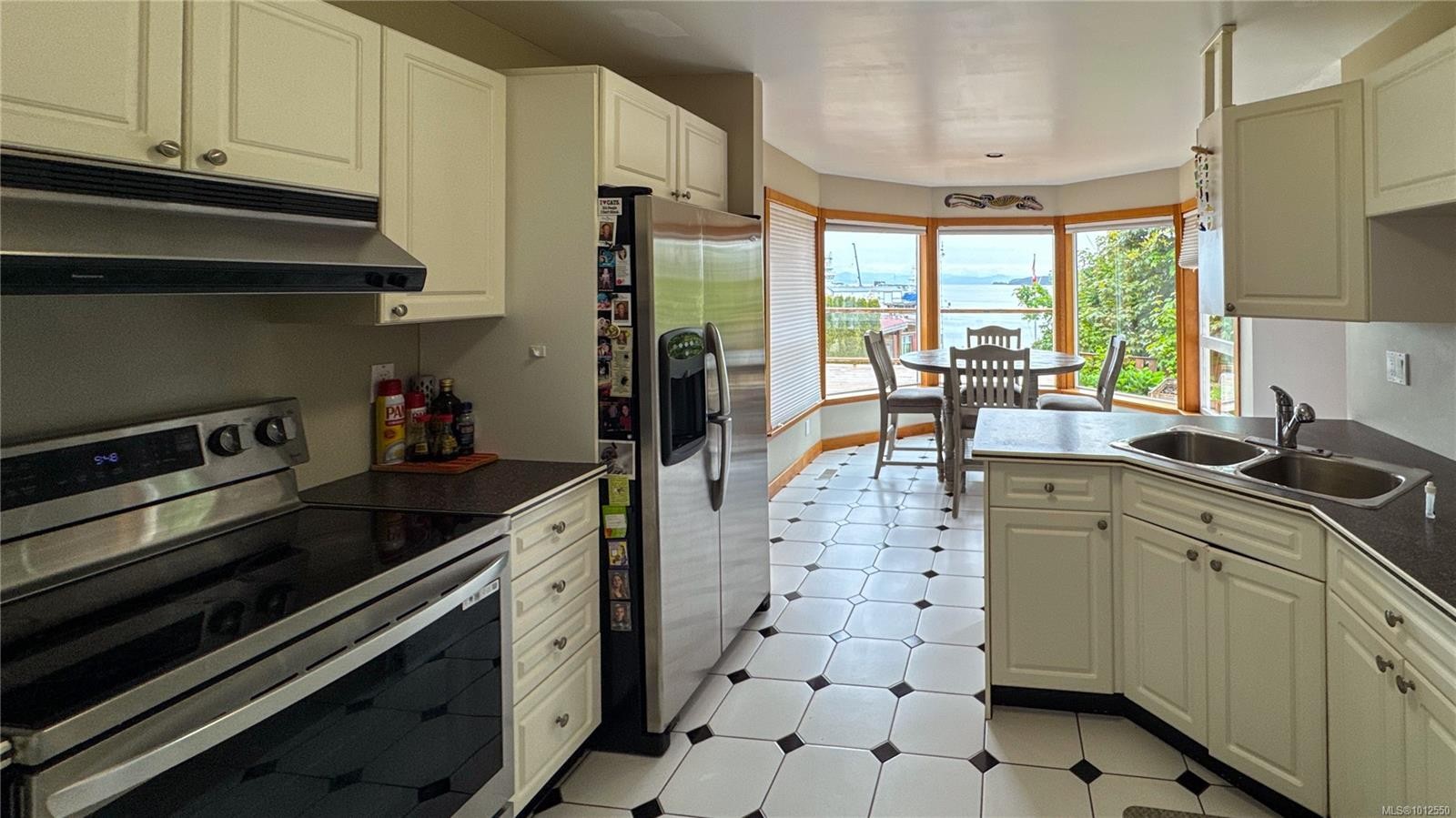 7085 Shorncliffe Ave, Port Hardy, BC