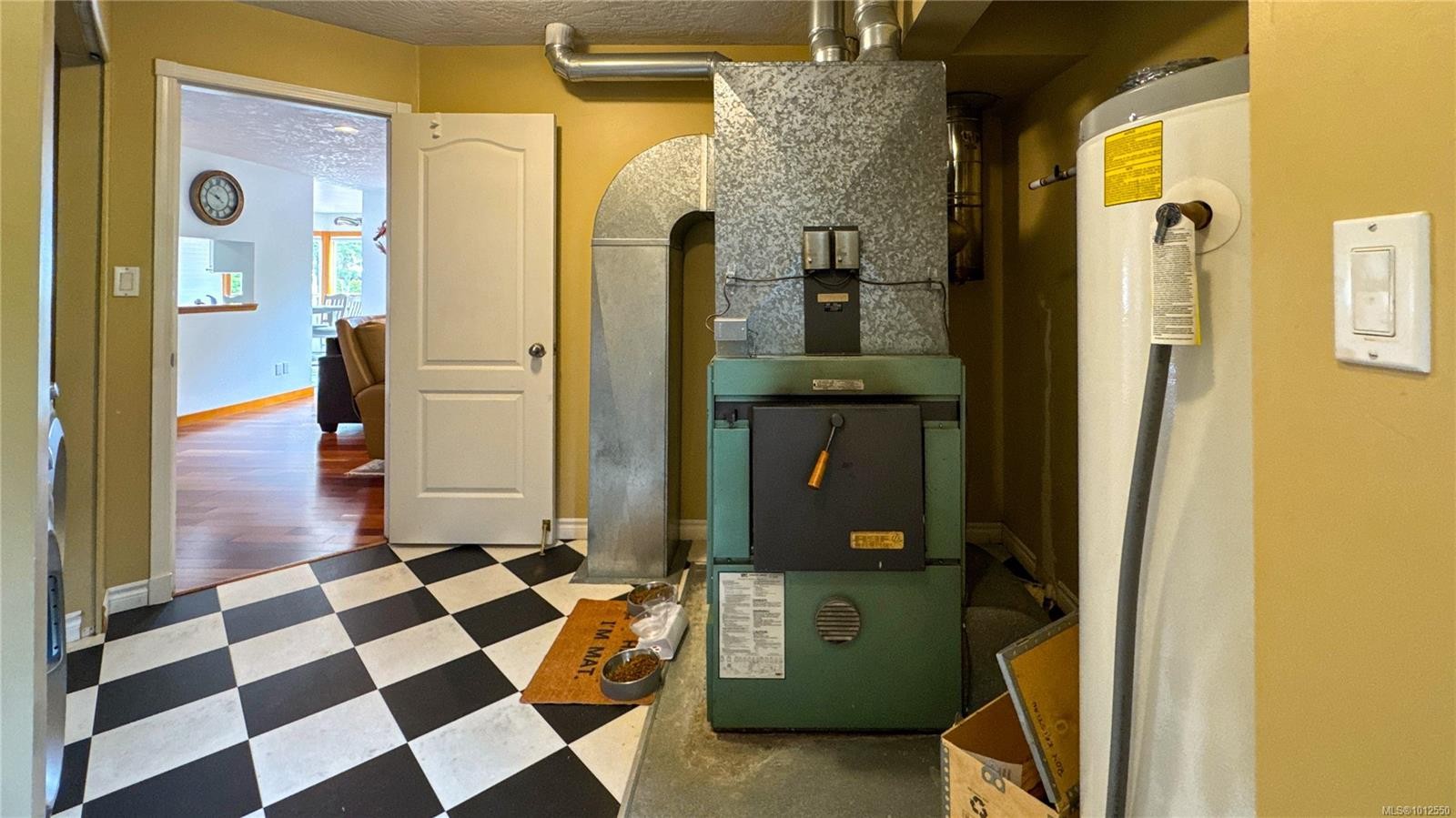 7085 Shorncliffe Ave, Port Hardy, BC