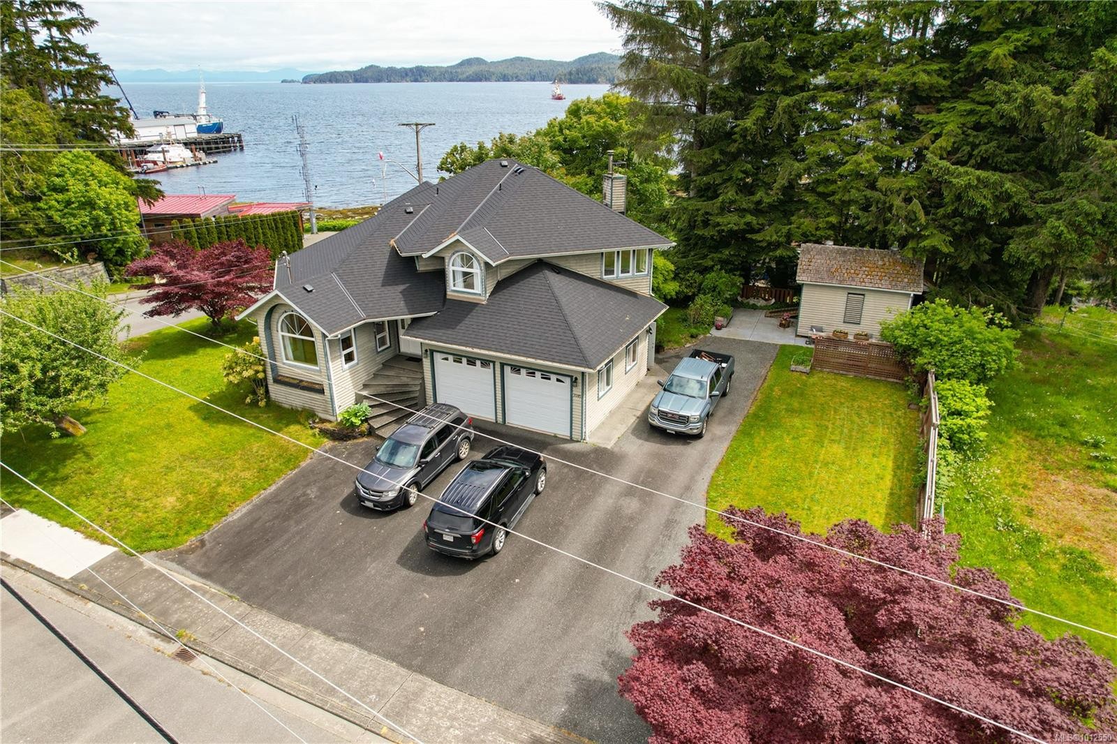 7085 Shorncliffe Ave, Port Hardy, BC