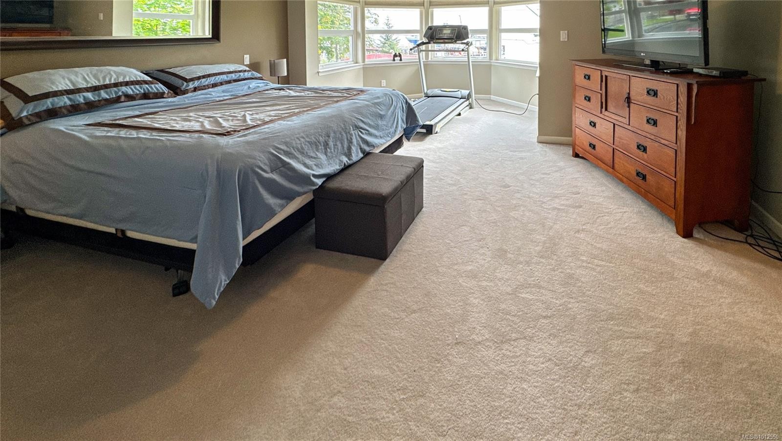 7085 Shorncliffe Ave, Port Hardy, BC