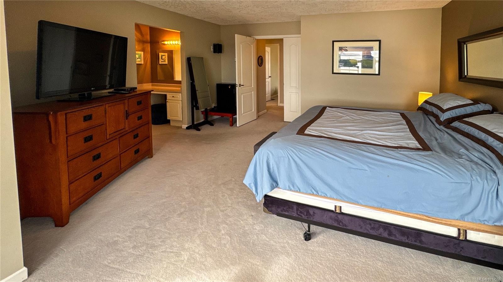 7085 Shorncliffe Ave, Port Hardy, BC