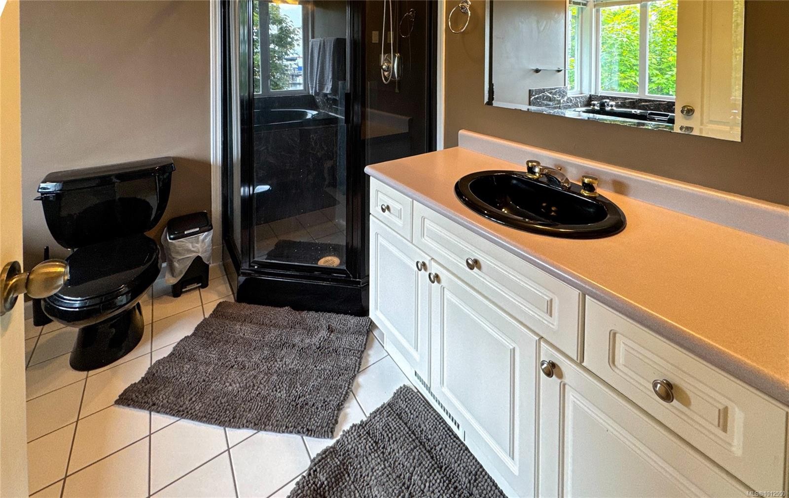 7085 Shorncliffe Ave, Port Hardy, BC