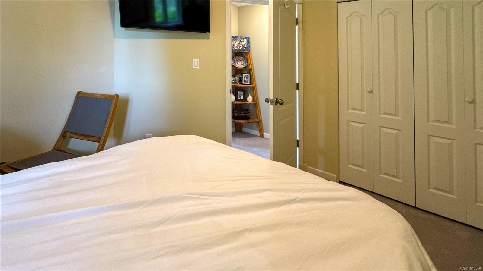 7085 Shorncliffe Ave, Port Hardy, BC