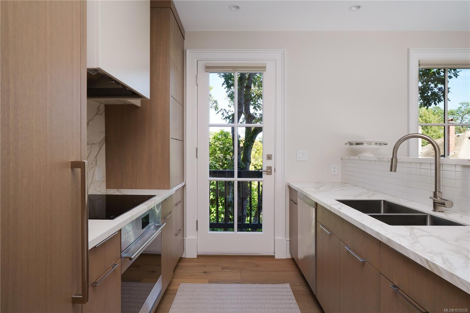 2175 Granite St, Oak Bay, BC