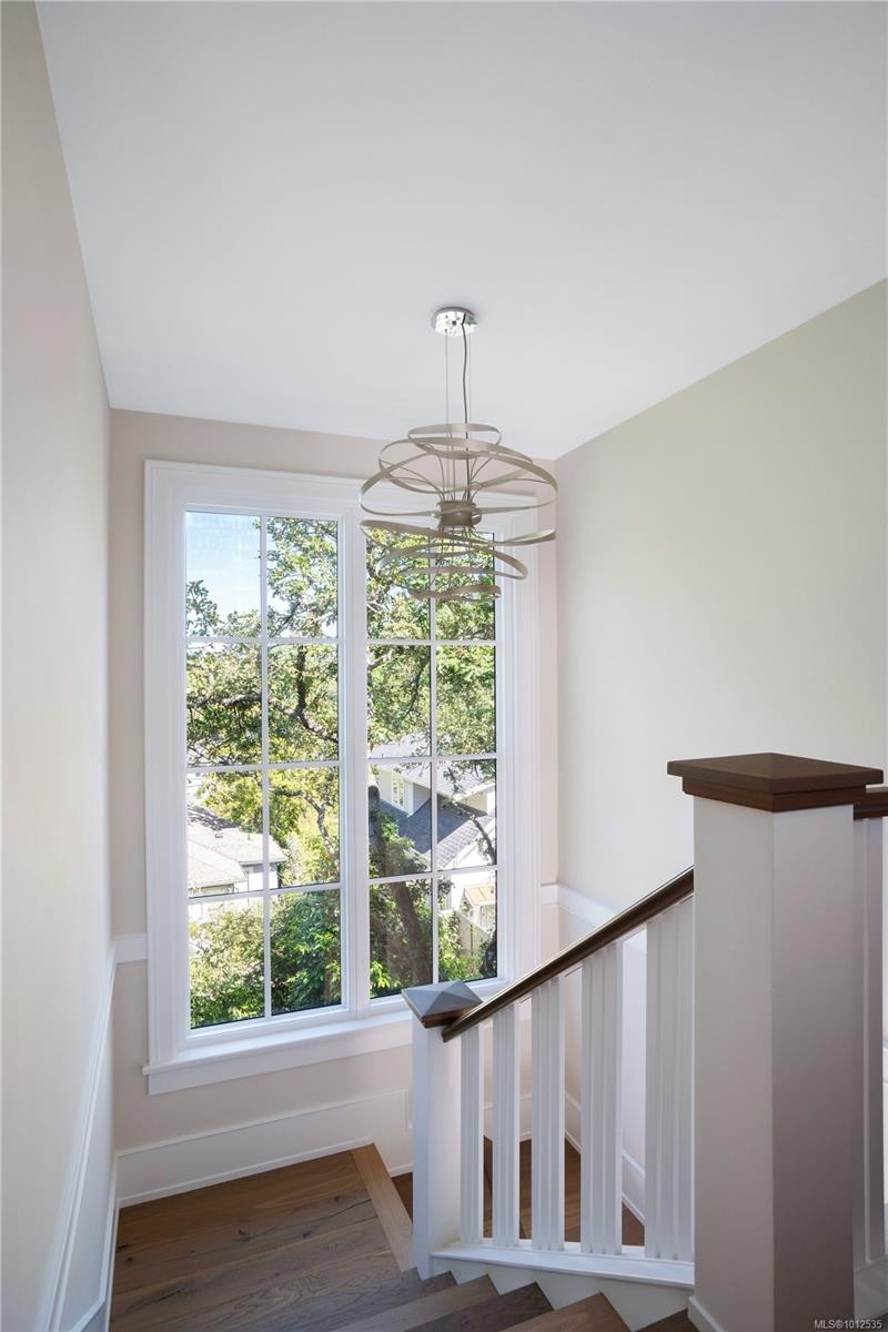 2175 Granite St, Oak Bay, BC