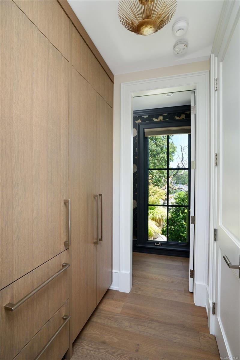 2175 Granite St, Oak Bay, BC