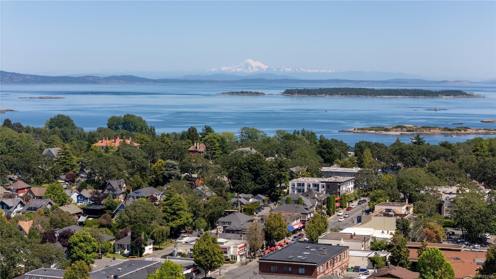 2175 Granite St, Oak Bay, BC