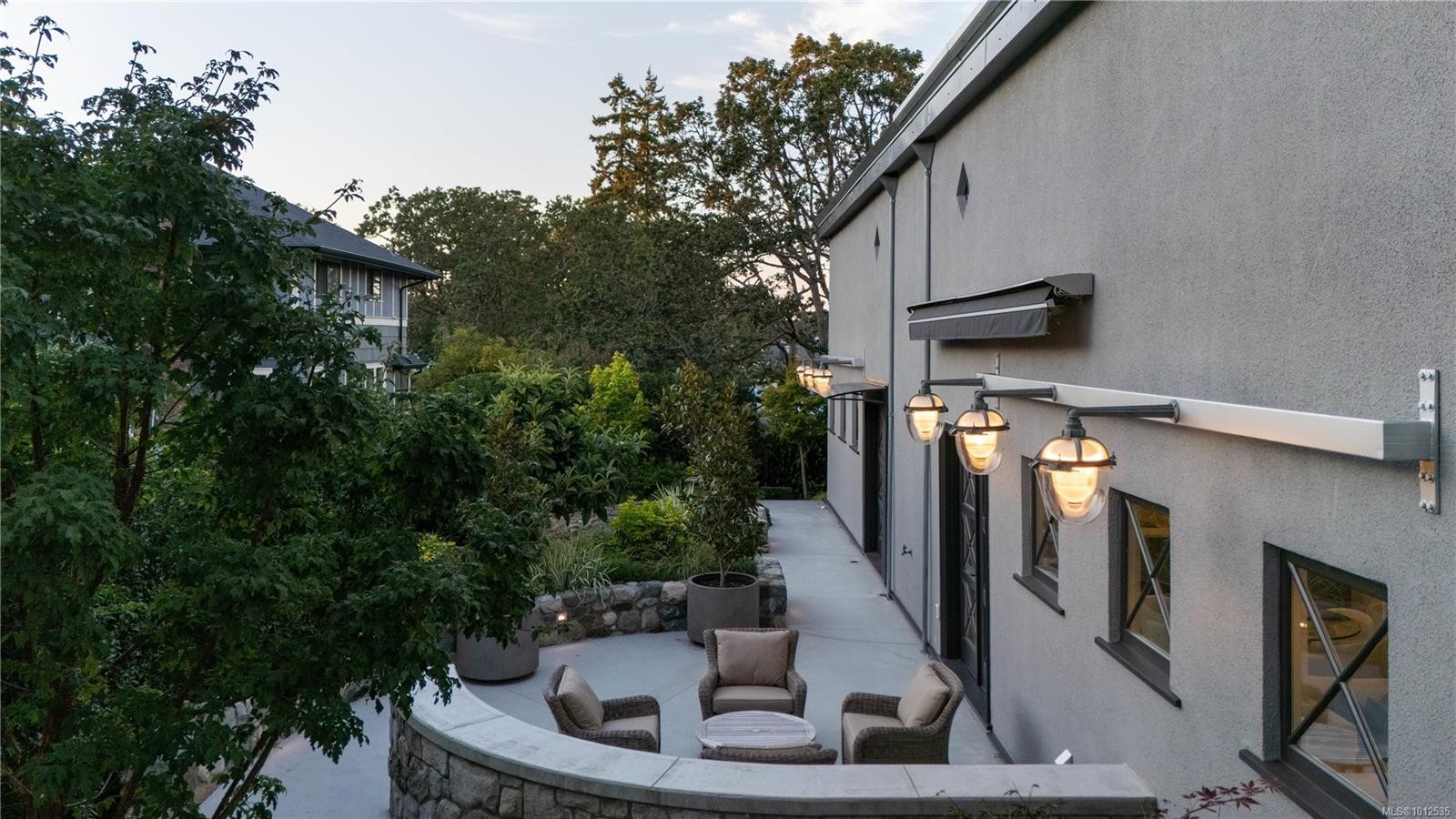 2175 Granite St, Oak Bay, BC