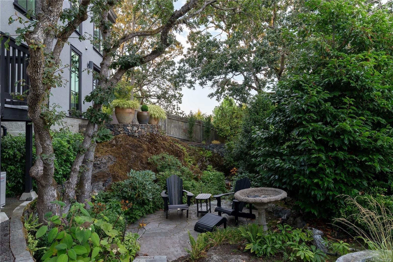 2175 Granite St, Oak Bay, BC