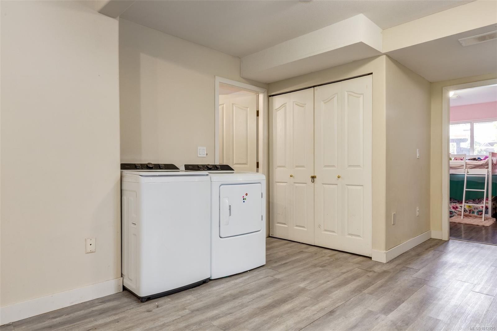 6422 Dover Rd, Nanaimo, BC