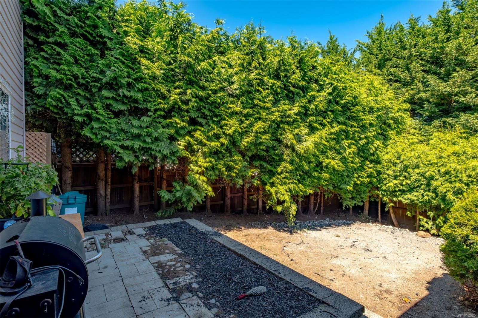 6422 Dover Rd, Nanaimo, BC