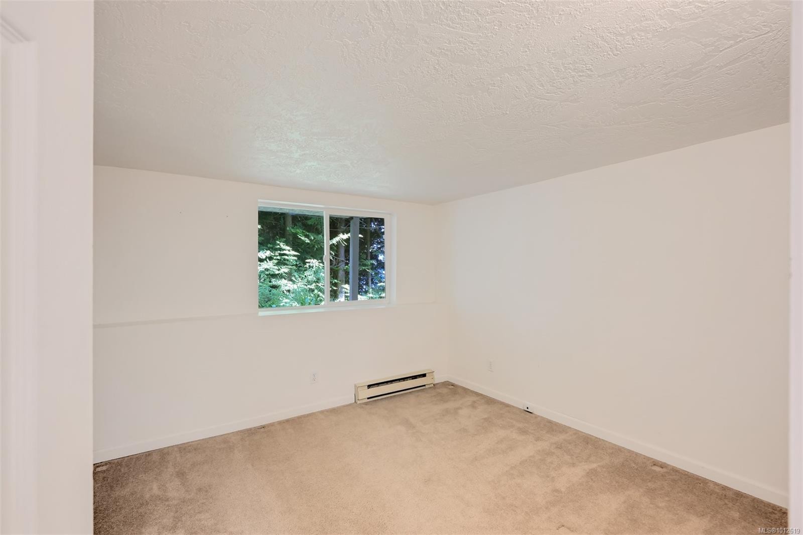 4955 Cordova Bay Rd, Saanich, BC