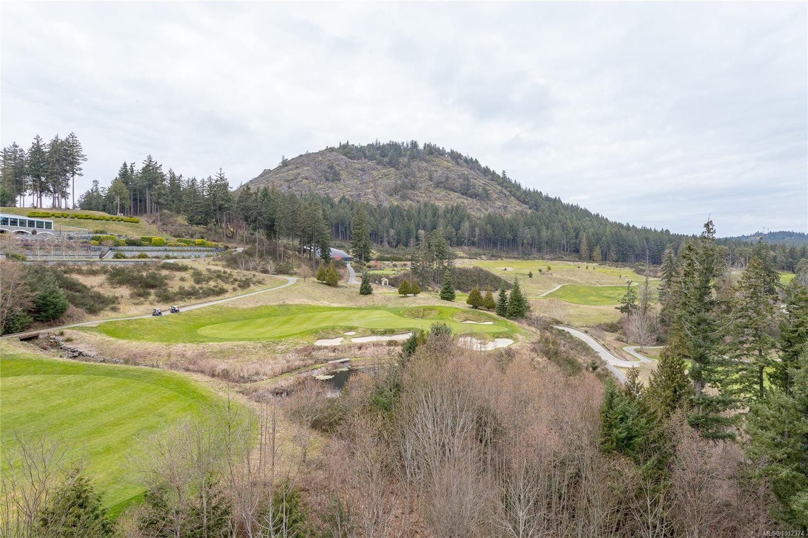 915-2000 Hannington Rd, Langford, BC - Outdoor With View