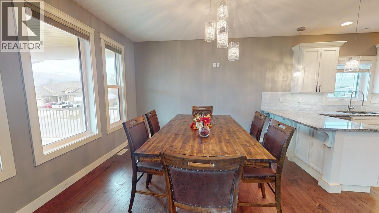 10712 109 Street, Fort St. John, BC - Indoor Photo Showing Dining Room