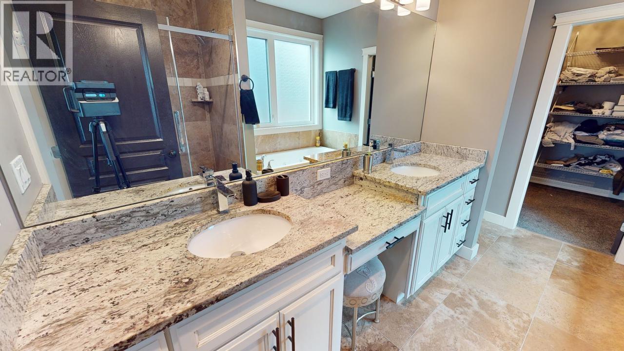 10712 109 Street, Fort St. John, BC - Indoor Photo Showing Bathroom