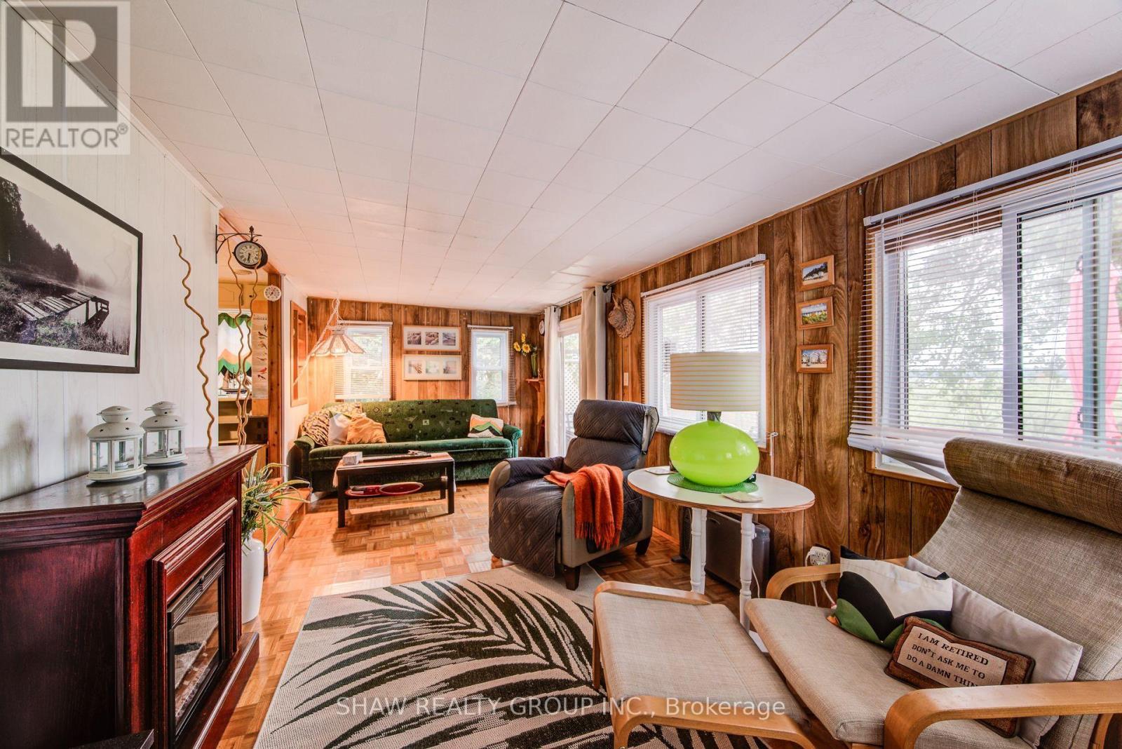 691 Oak Crescent, Centre Wellington, ON