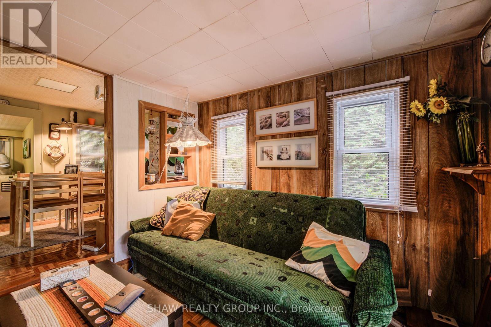 691 Oak Crescent, Centre Wellington, ON