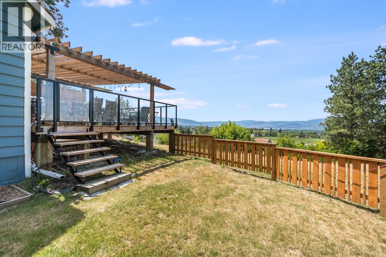 1293 Highway 33 E, Kelowna, BC - Outdoor With Deck Patio Veranda