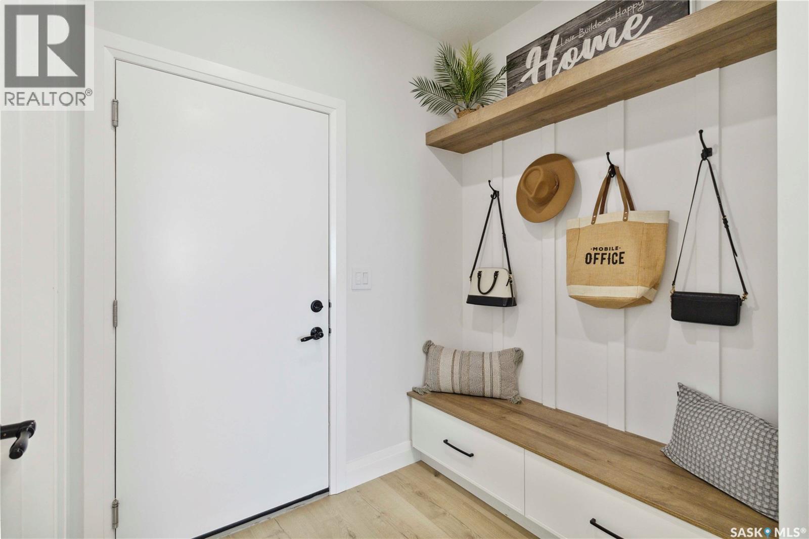 416 Woolf Bend, Saskatoon, SK - Indoor Photo Showing Other Room